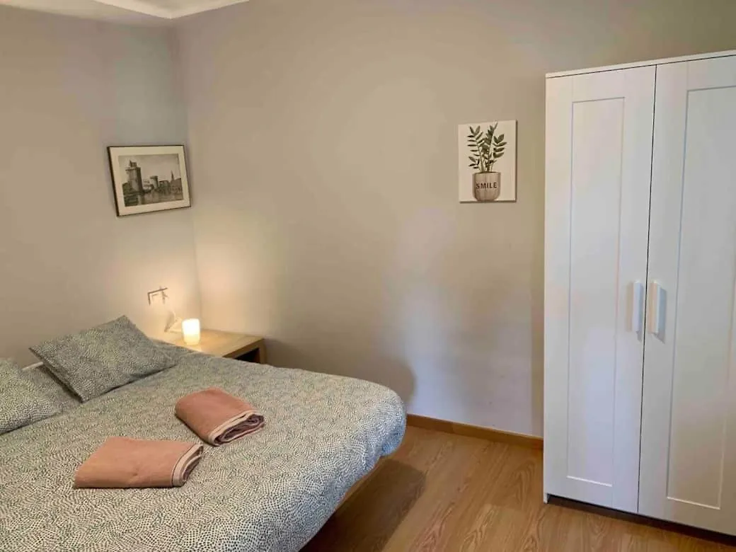 3 Bedroom Jazz Apartment With Private Terrace Terrassa Spain